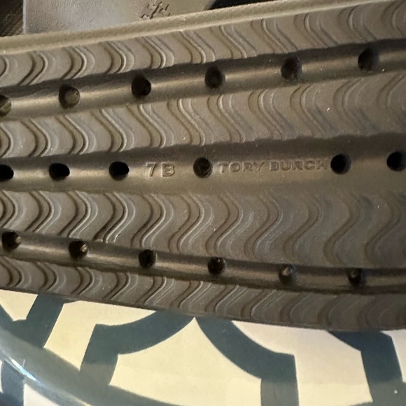 Tory Burch black rubber slides - Picture 4 of 4